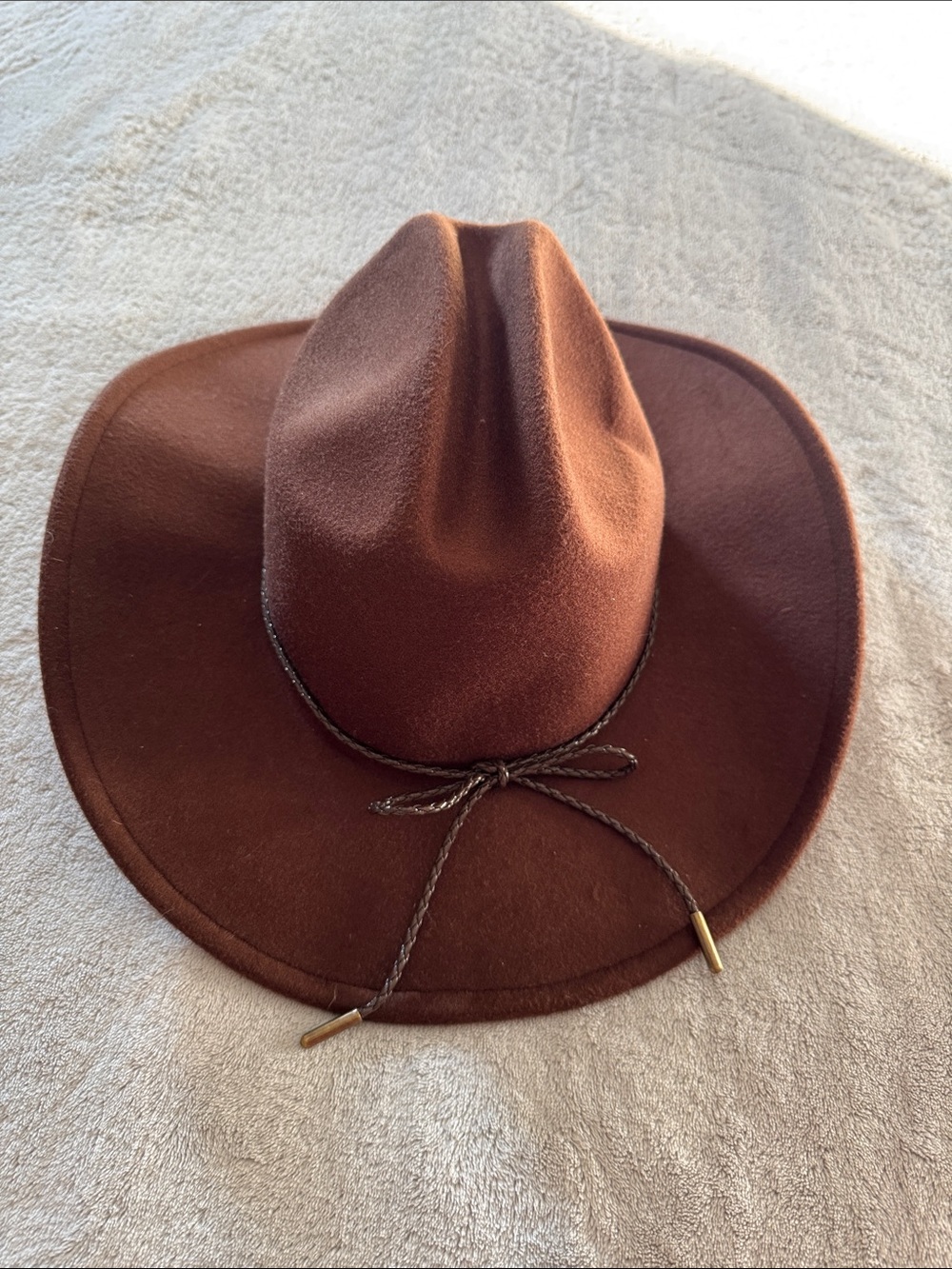 Universal Thread Brown Wide Brim Cowboy Hat Faux Felt Western Ranch Cowgirl
